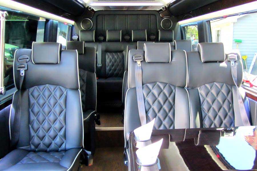 New Mercedes Luxury Sprinter 14 Passenger Small Photo (19)